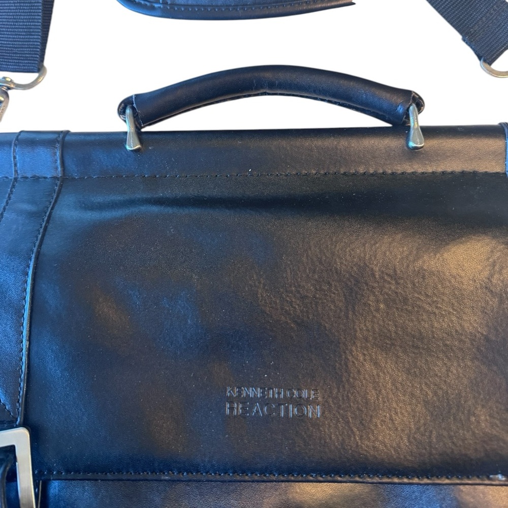 High End Kenneth Cole Reaction Men's Black Leather Briefcase Laptop Bag MINTY - Picture 3 of 16